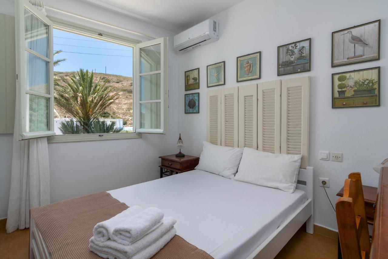 Areti'S Milos Guesthouses Adamantas (Milos) Exterior foto